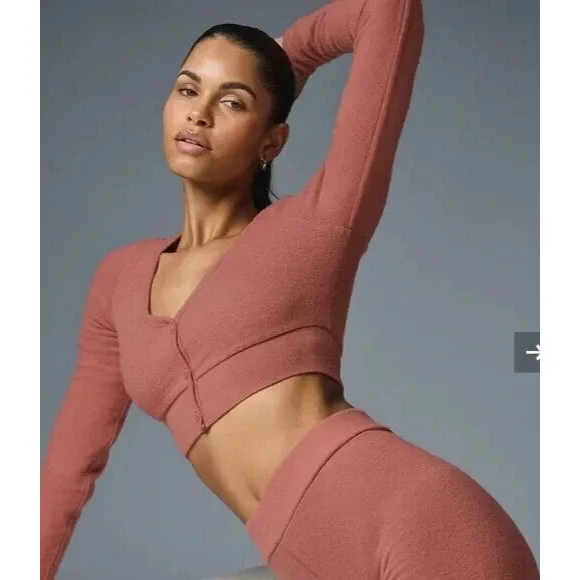 ALO Yoga Women's NWT Alolux Cropped Me Time Cardigan Sweater Terracotta Medium - Picture 3 of 8